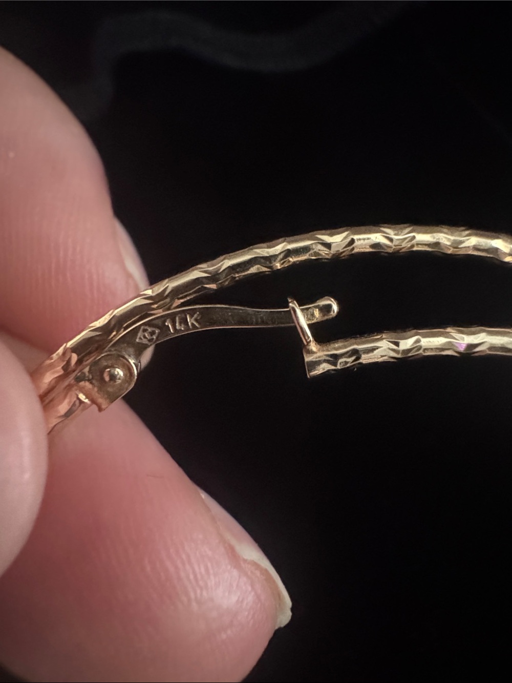 14 K Gold Classic Textured Hoop Earrings — Women's Lightweight Fashion Hoop - Picture 2 of 5
